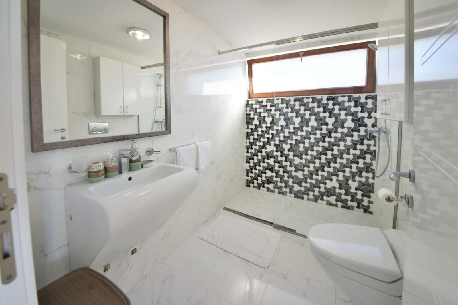 Przno Luxury Apartments สเวติ สเตฟาน ห้อง รูปภาพ